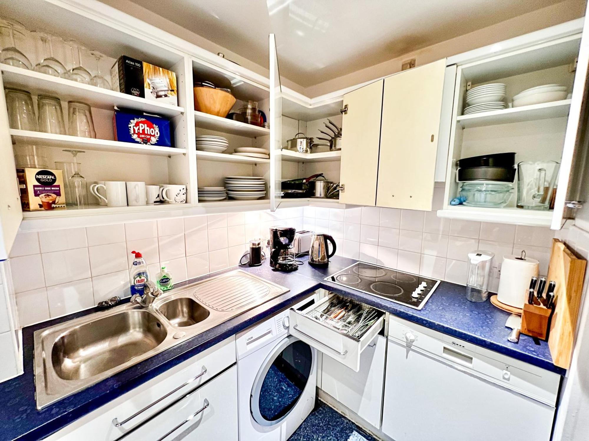 Excellent Entire Between St Pauls Cathedral And Covent Garden London